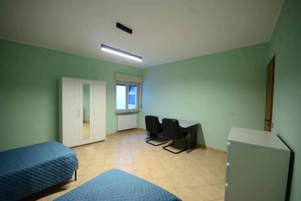 Casa Vacanza Donna Laura Barcellona Pozzo di Gotto Exterior foto